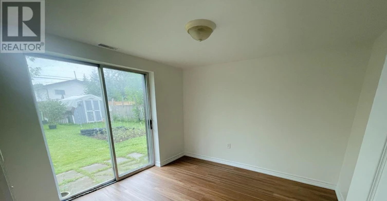 1ST FLOOR-320 Miami Drive, Georgina, ON, L4P 2Z7 - 3