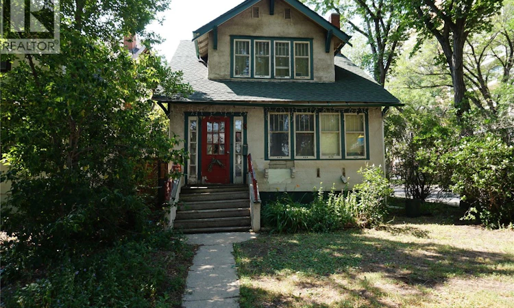 3 Angus Crescent