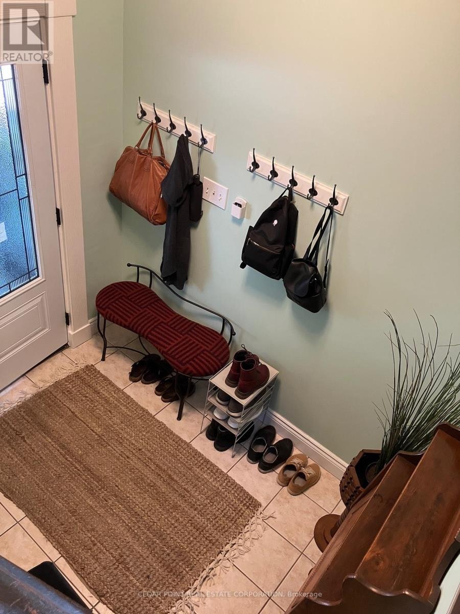 1-109 Carrick Avenue, Hamilton, ON, L8M 2W5 - 4