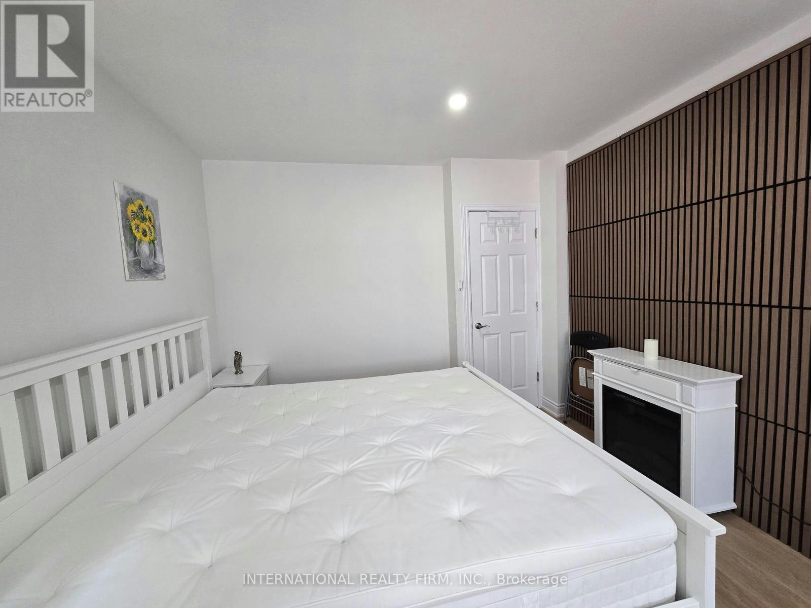 MAIN-261 Soudan Avenue, Toronto, ON, M4S 1W2 - 9
