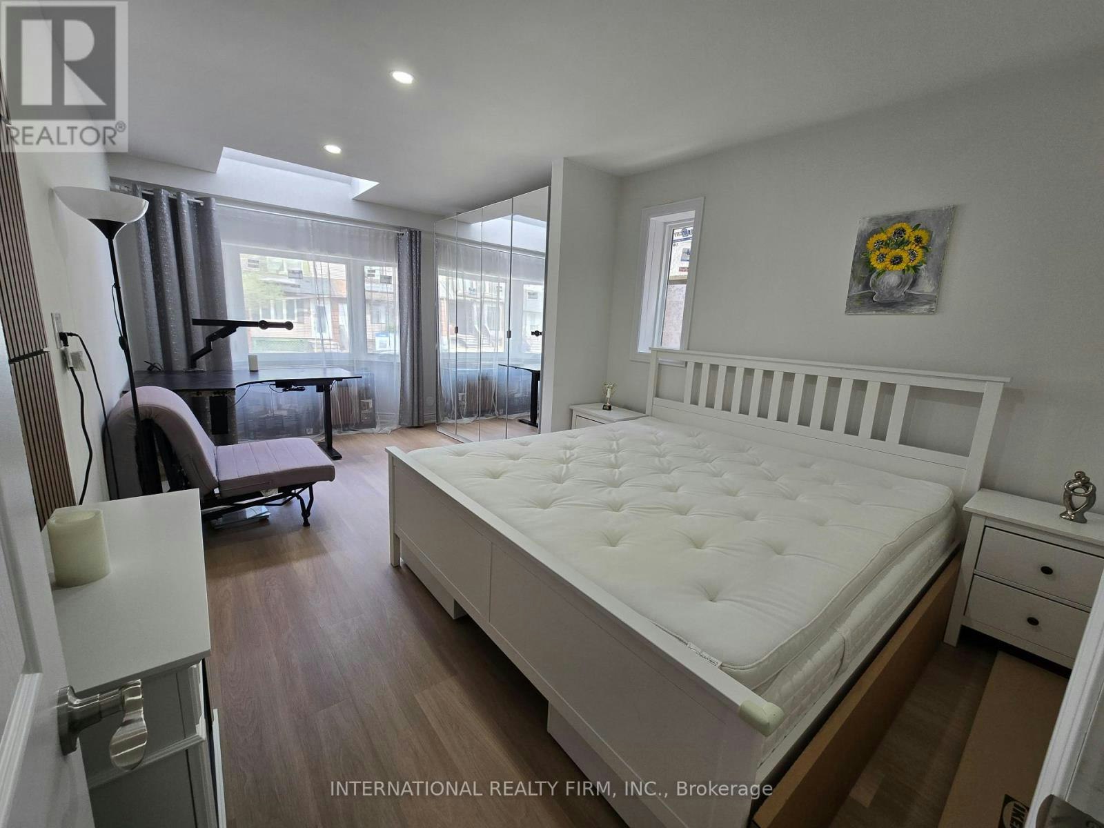 MAIN-261 Soudan Avenue, Toronto, ON, M4S 1W2 - 6