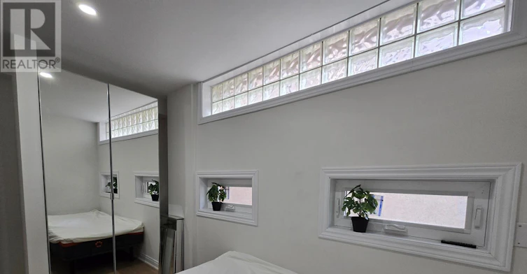 MAIN-261 Soudan Avenue, Toronto, ON, M4S 1W2 - 11