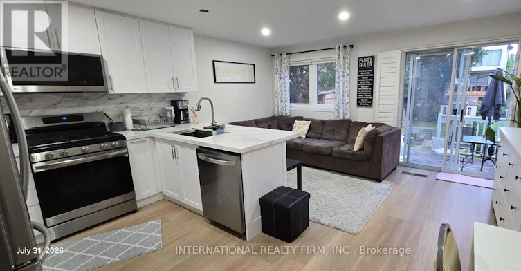 MAIN-261 Soudan Avenue, Toronto, ON, M4S 1W2