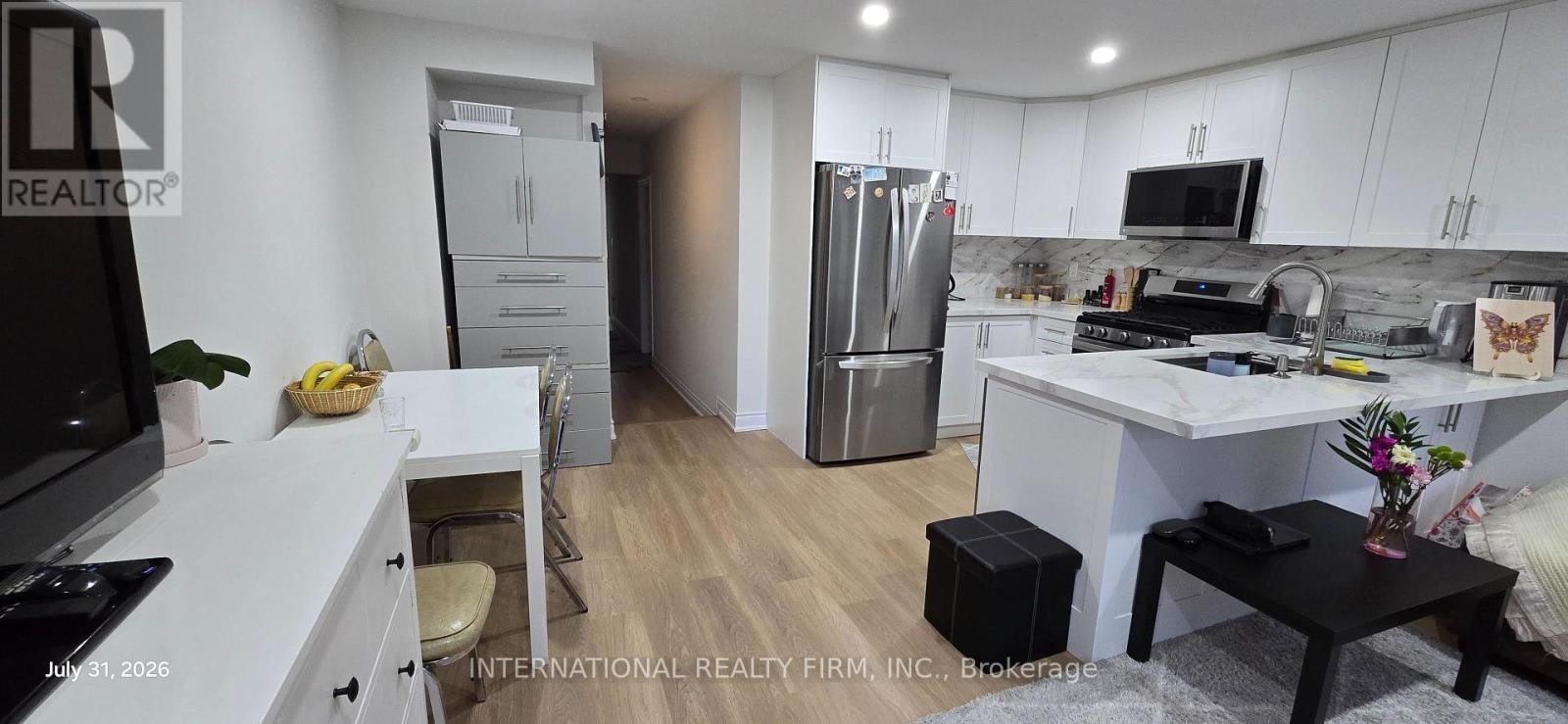 MAIN-261 Soudan Avenue, Toronto, ON, M4S 1W2 - 3