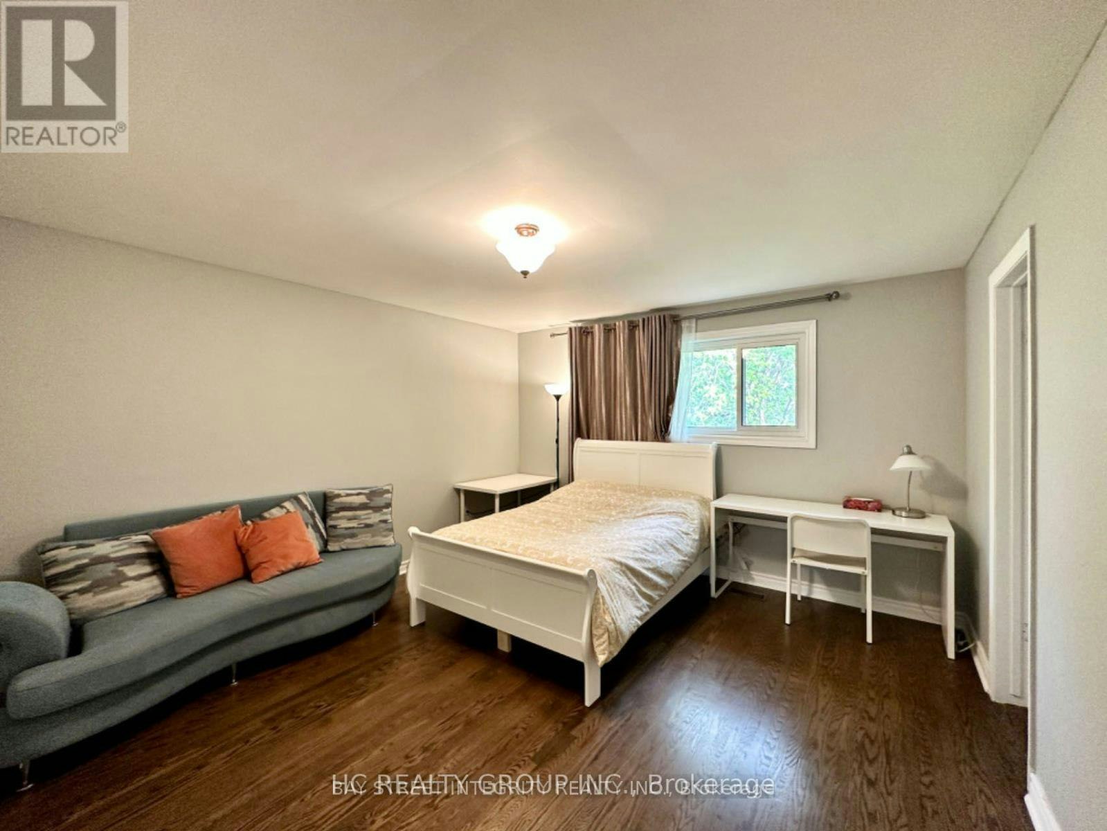 35 Lailey Crescent, Toronto, ON, M2N 4H2 - 7