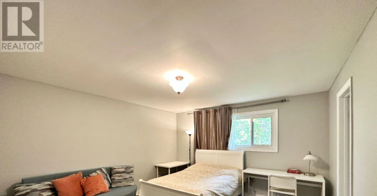 35 Lailey Crescent, Toronto, ON, M2N 4H2 - 7