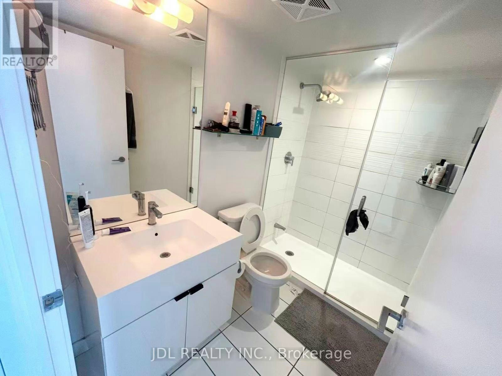 329-21 Iceboat Terrace, Toronto, ON, M5V 4A9 - 7