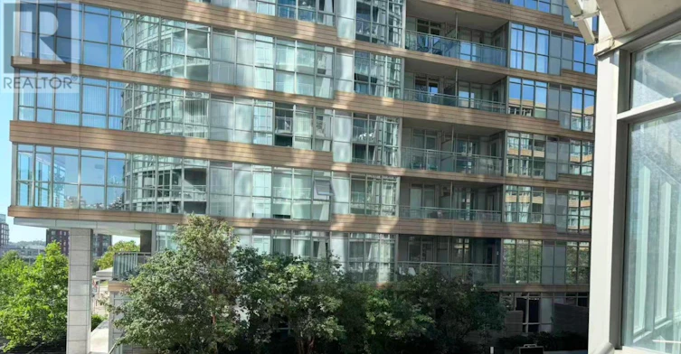 329-21 Iceboat Terrace, Toronto, ON, M5V 4A9 - 11