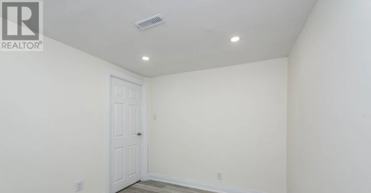 LOWER-10 Blackwell Avenue, Toronto, ON, M1B 1C8 - 6
