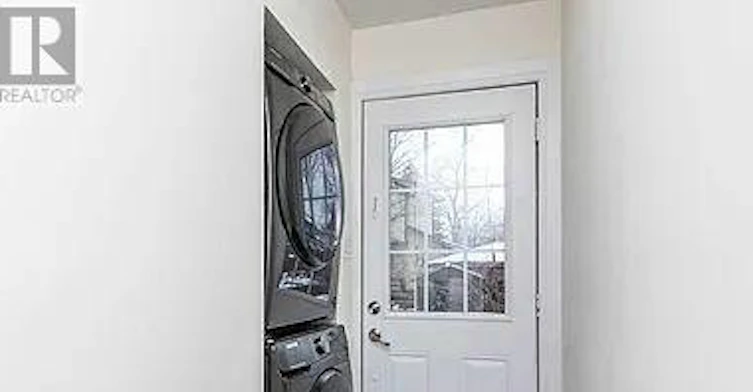 LOWER-10 Blackwell Avenue, Toronto, ON, M1B 1C8