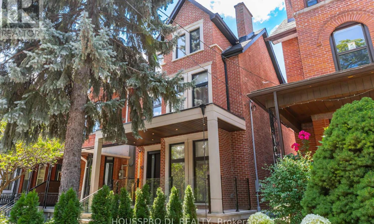 82 Major Street