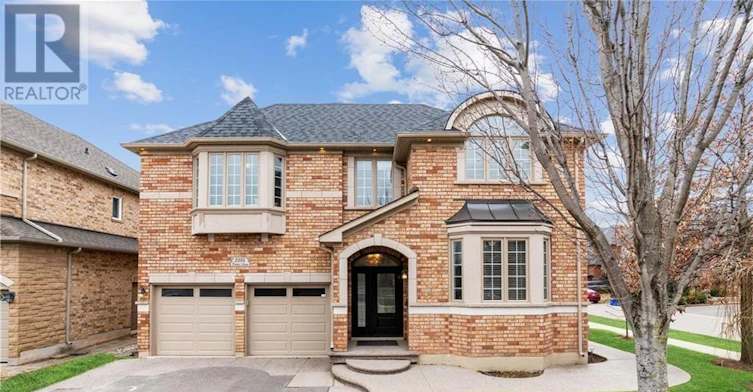 2384 Parkglen Avenue, Oakville, ON, L6M 4Y5