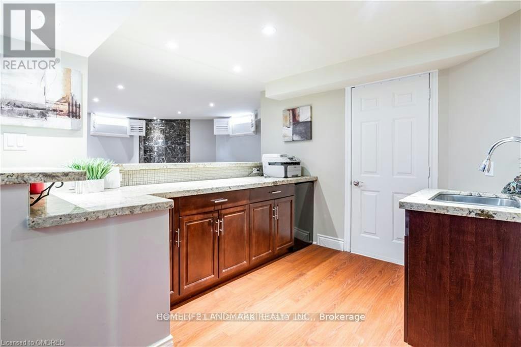 2384 Parkglen Avenue, Oakville, ON, L6M 4Y5 - 5