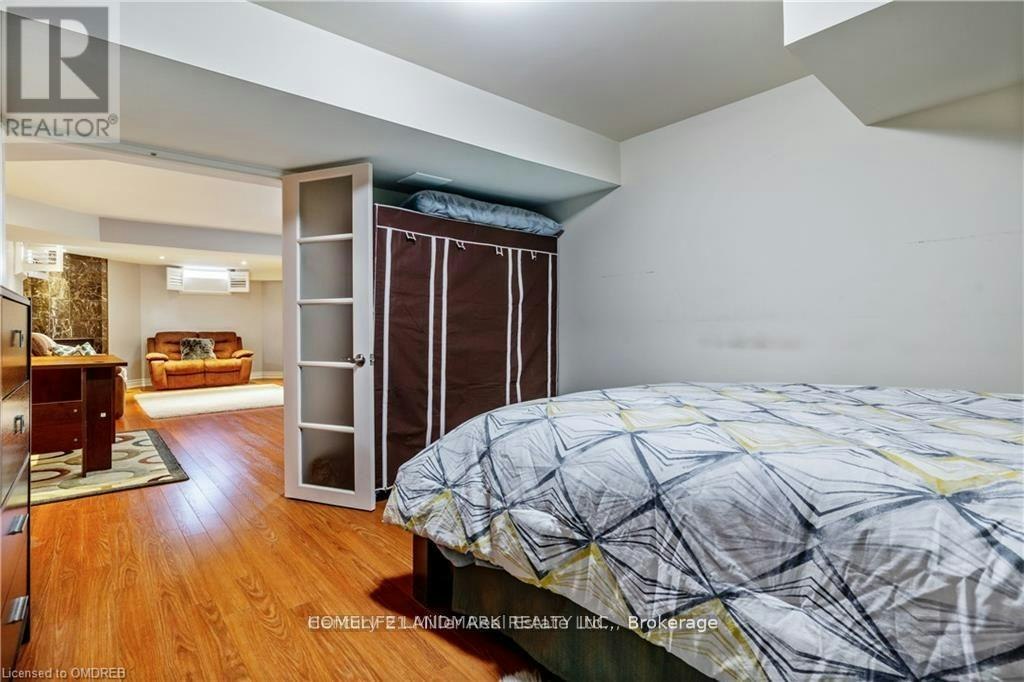 2384 Parkglen Avenue, Oakville, ON, L6M 4Y5 - 8