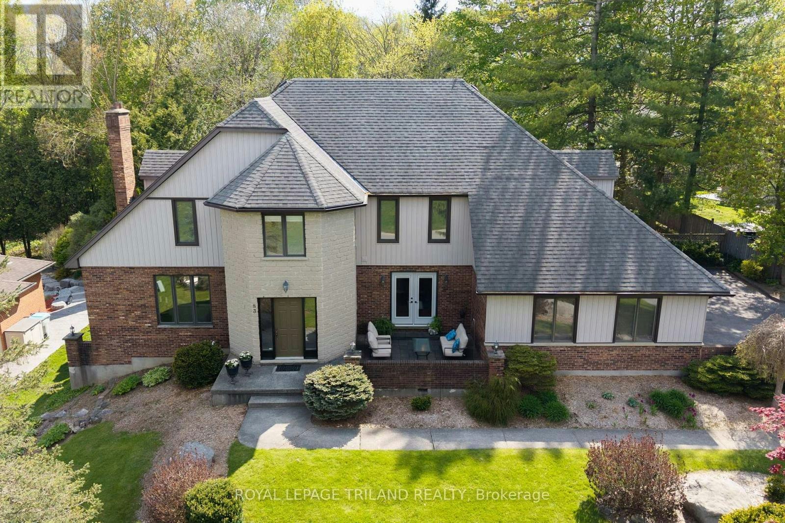 83 Blackburn Crescent, Komoka, ON, N0L 1R0