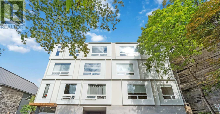 305-22 Perkins Street, Ottawa, ON, K1R 7G5