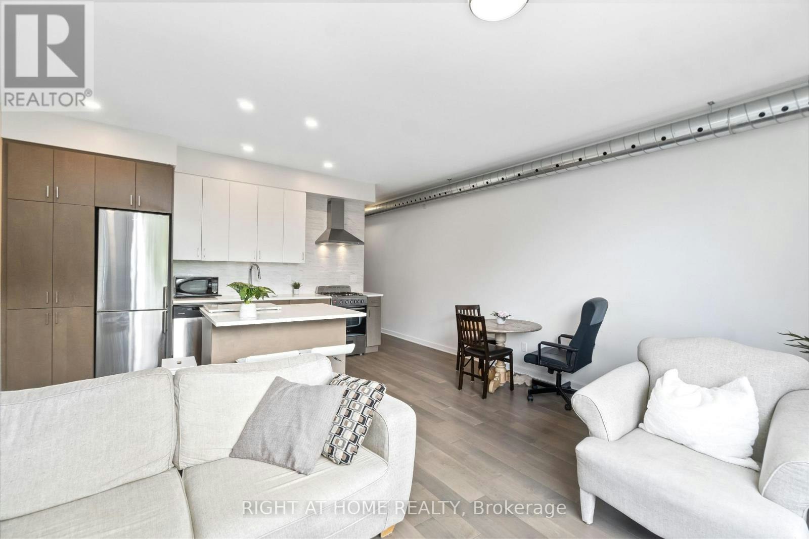 305-22 Perkins Street, Ottawa, ON, K1R 7G5 - 5