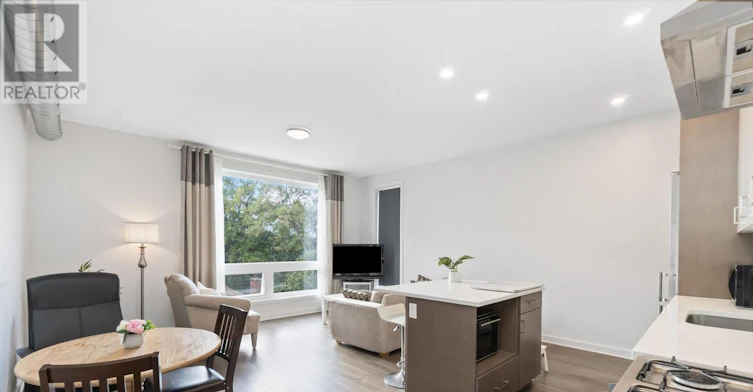 305-22 Perkins Street, Ottawa, ON, K1R 7G5 - 8