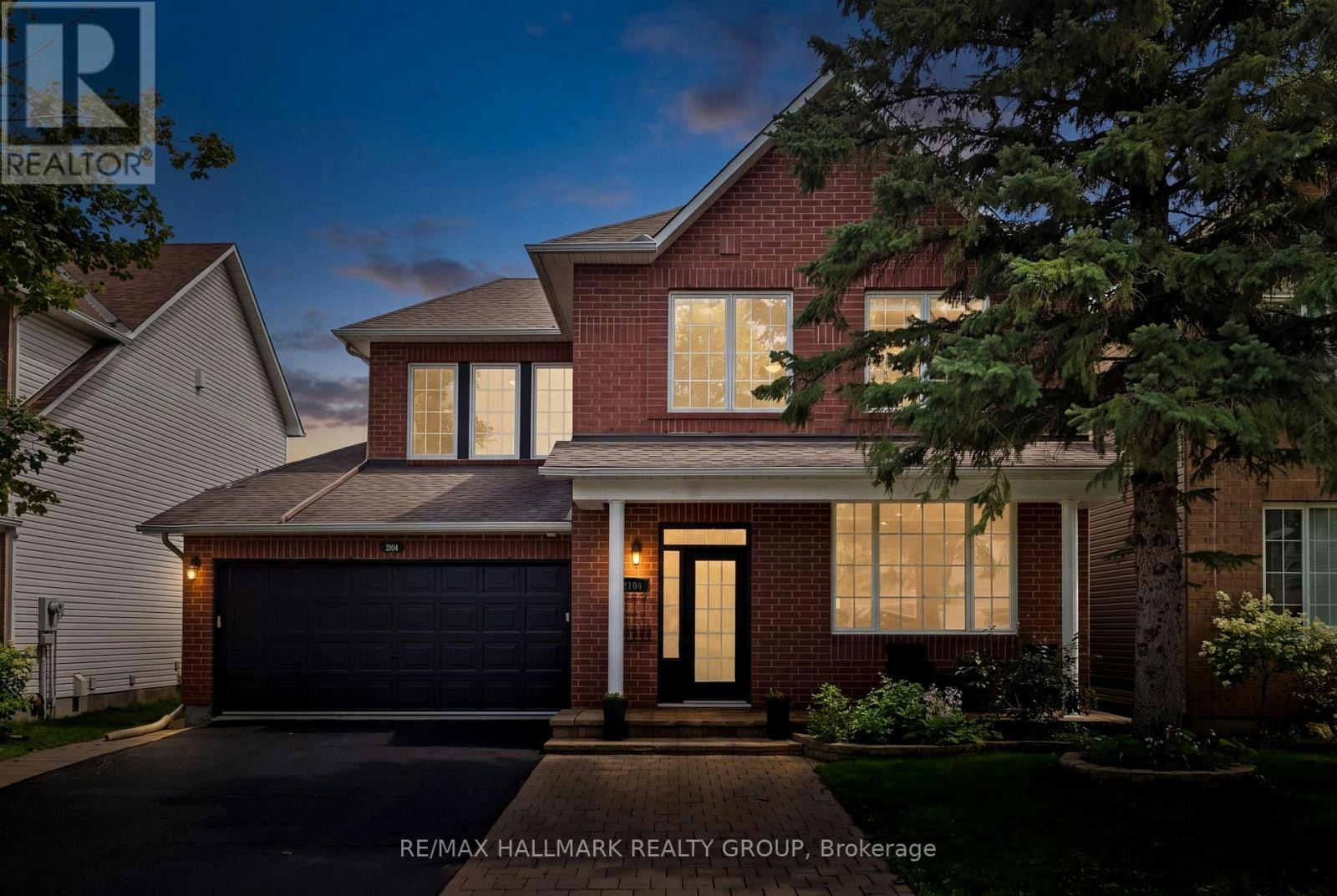 2104 Sandy Oaks Drive, Ottawa, ON, K1W 1H5