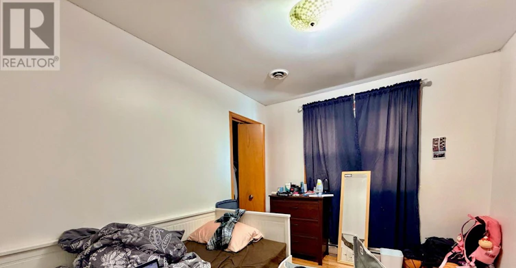 UPPER-6475 Taylor Street, Niagara Falls, ON, L2G 2E9 - 10