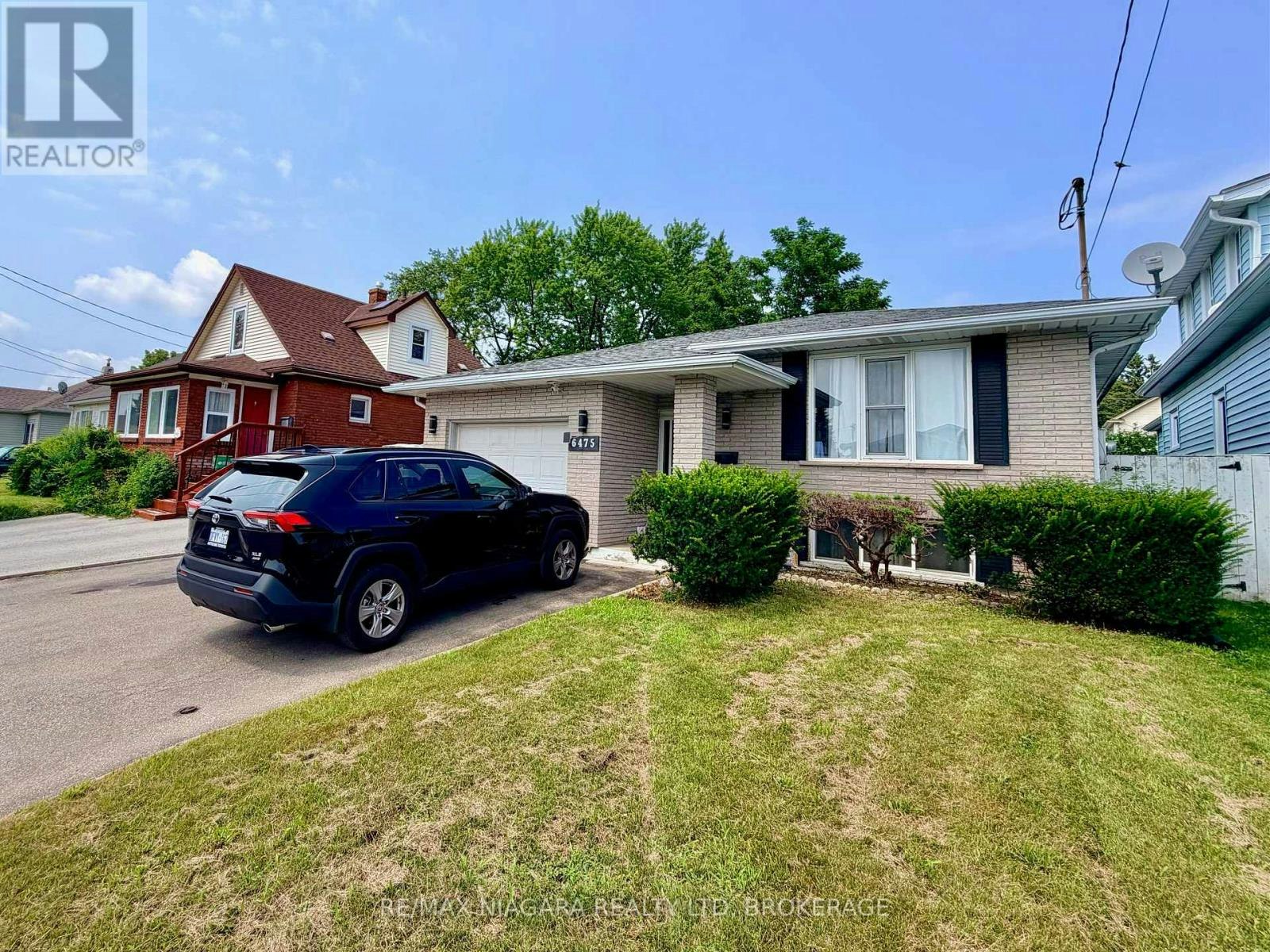 UPPER-6475 Taylor Street, Niagara Falls, ON, L2G 2E9