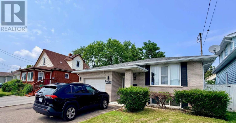 UPPER-6475 Taylor Street, Niagara Falls, ON, L2G 2E9