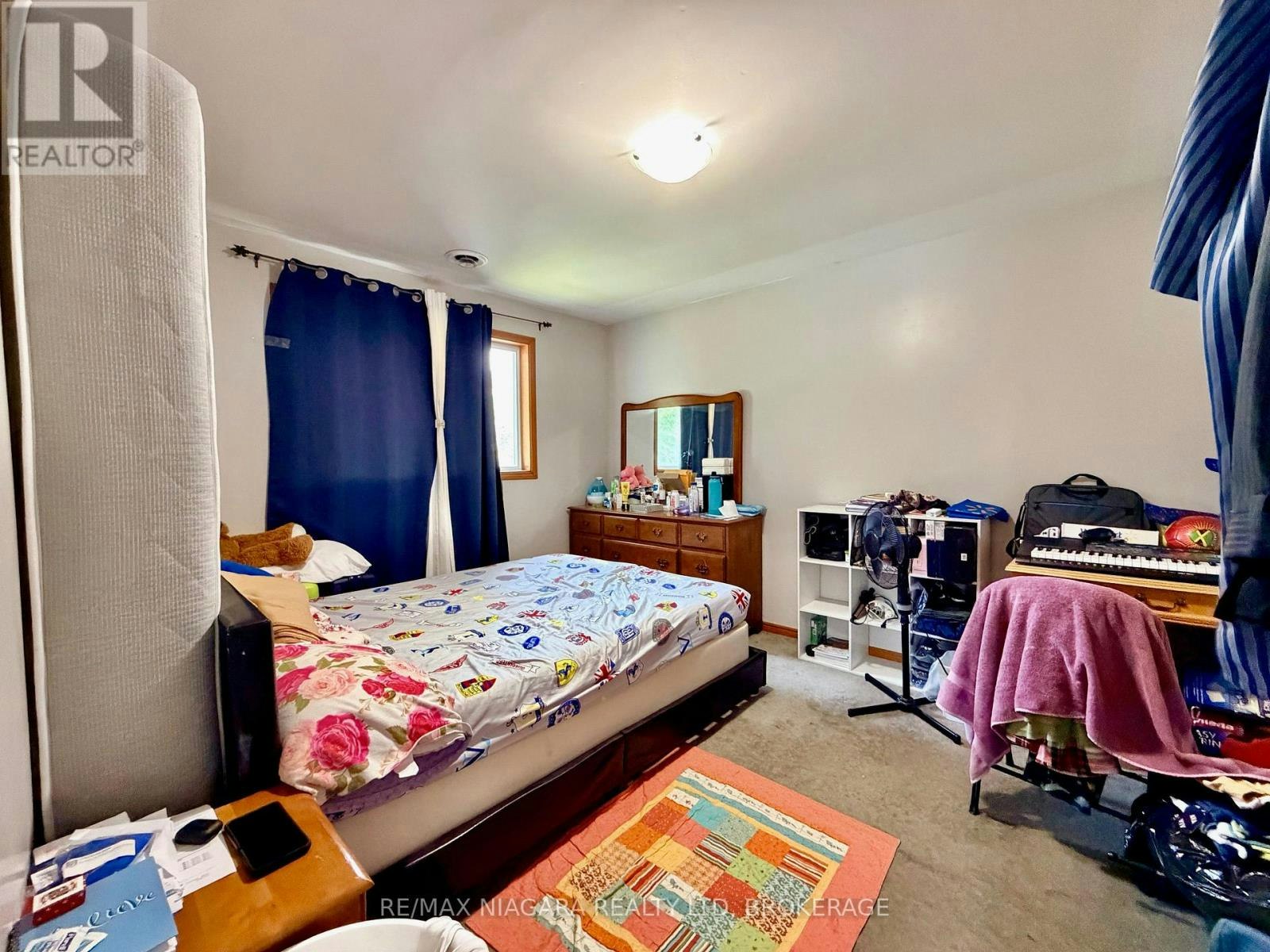 UPPER-6475 Taylor Street, Niagara Falls, ON, L2G 2E9 - 9