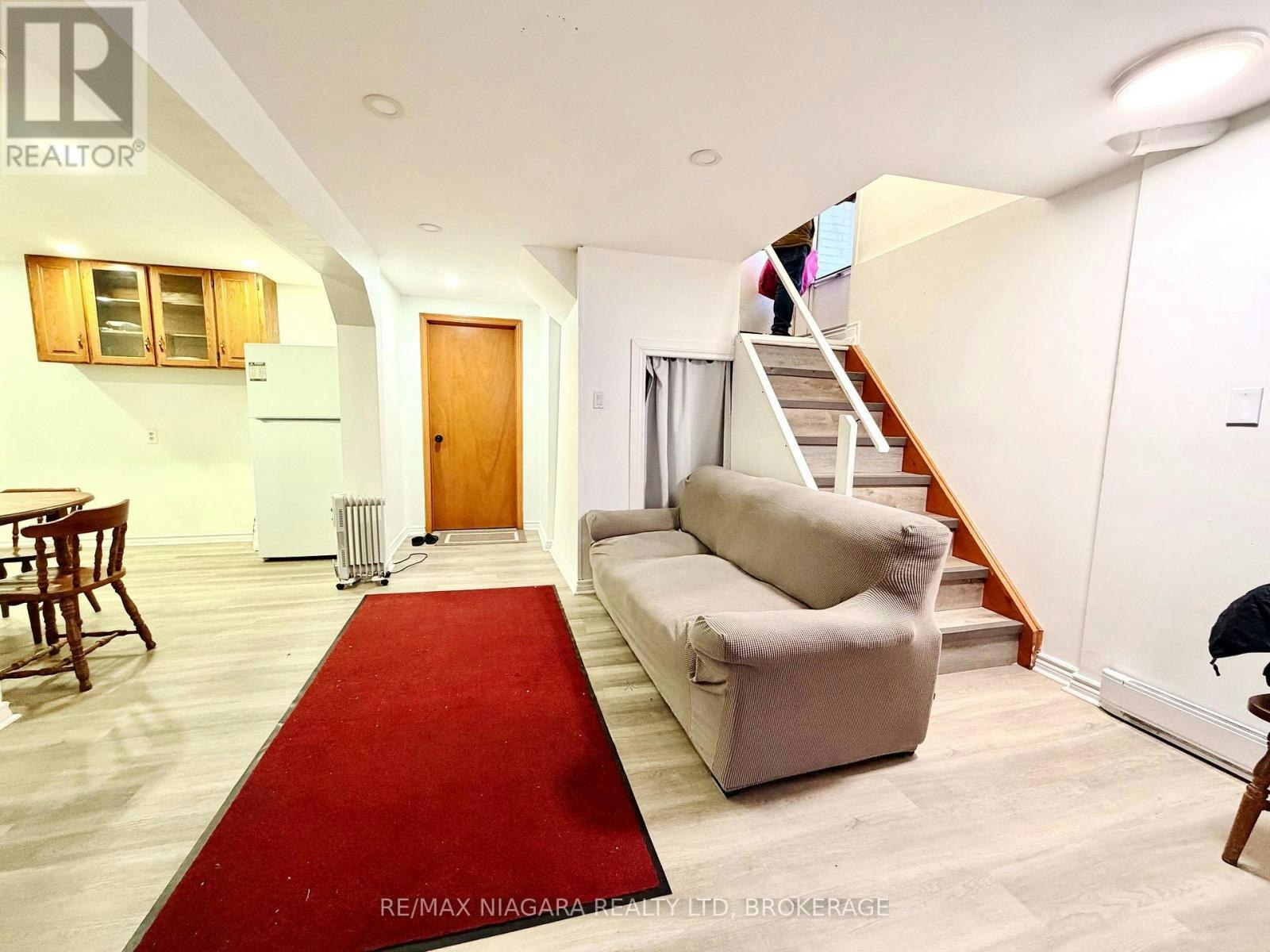 LOWER-6475 Taylor Street, Niagara Falls, ON, L2G 2E9 - 3