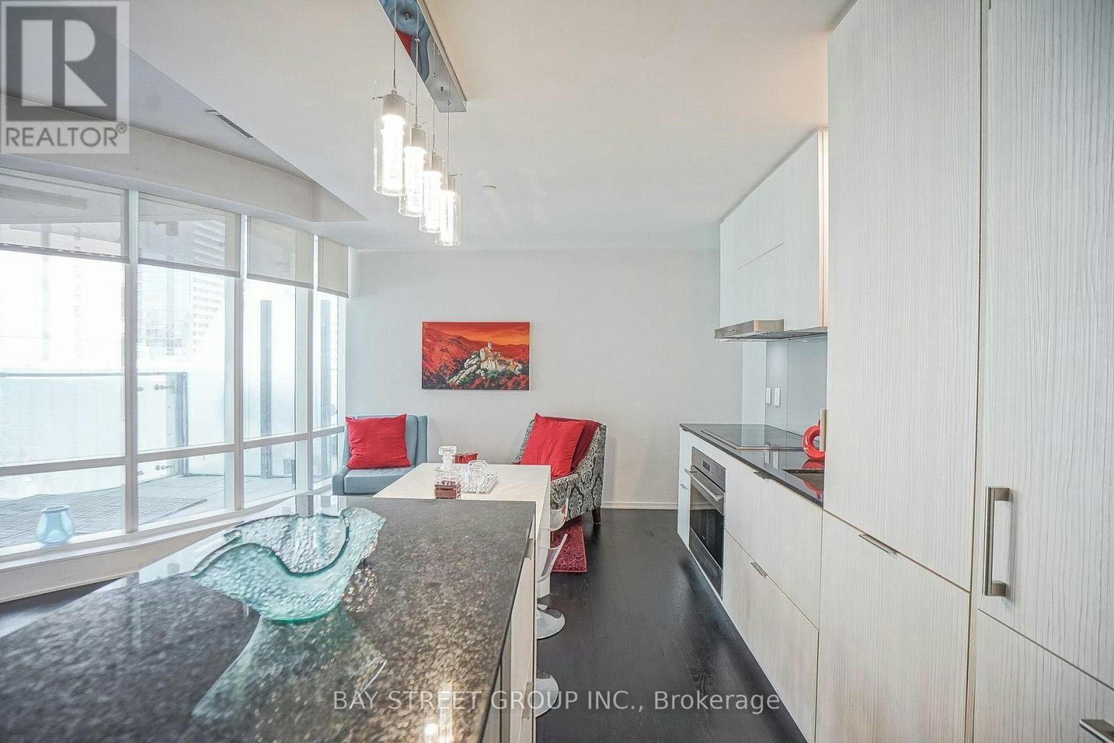 505-1 Bloor Street E, Toronto, ON, M4W 0A8 - 6