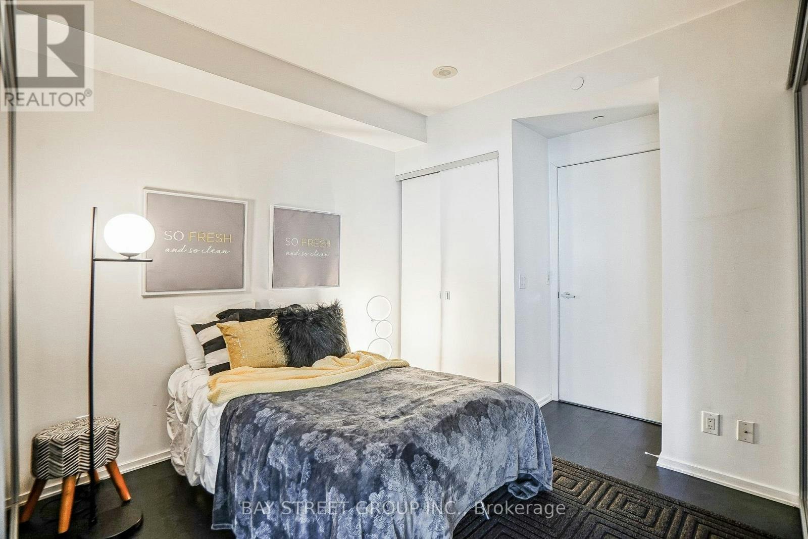 505-1 Bloor Street E, Toronto, ON, M4W 0A8 - 17