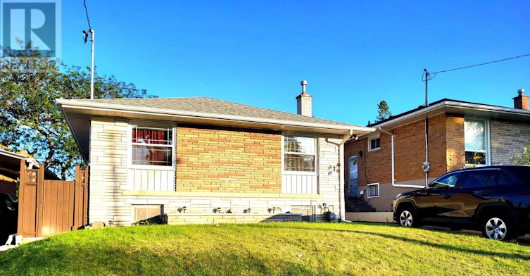 27 Kilbride Road, Toronto, ON, M1J 1X6 - 2