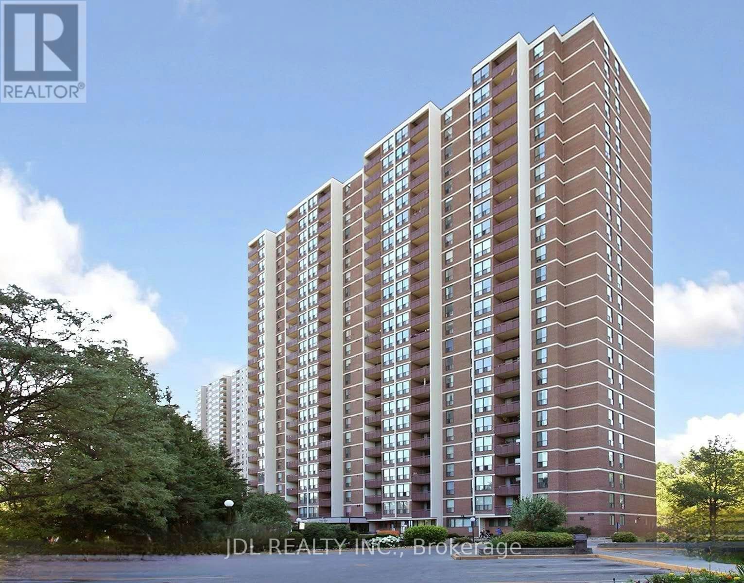 1807-85 Emmett Avenue, Toronto, ON, M6M 2E6