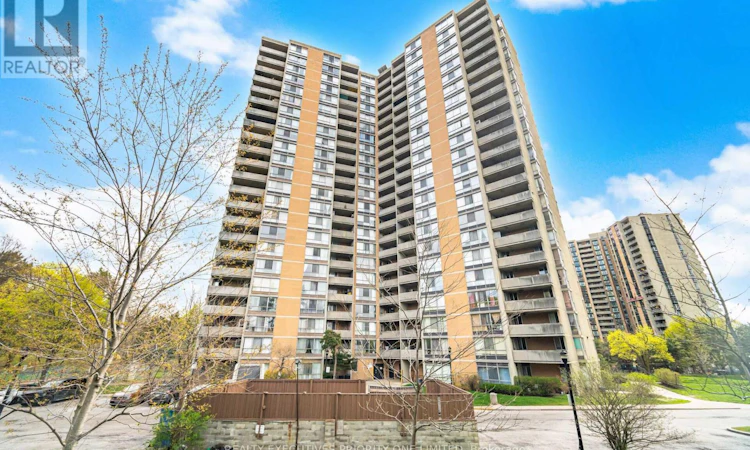 1013-10 Martha Eaton Way
