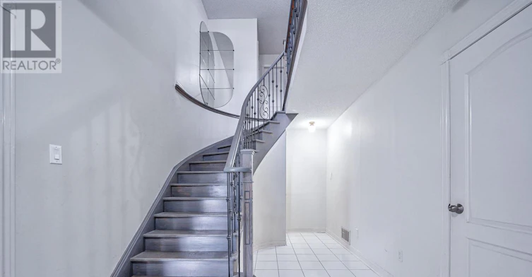 3309 Loyalist Drive, Mississauga, ON, L5L 5T7 - 6