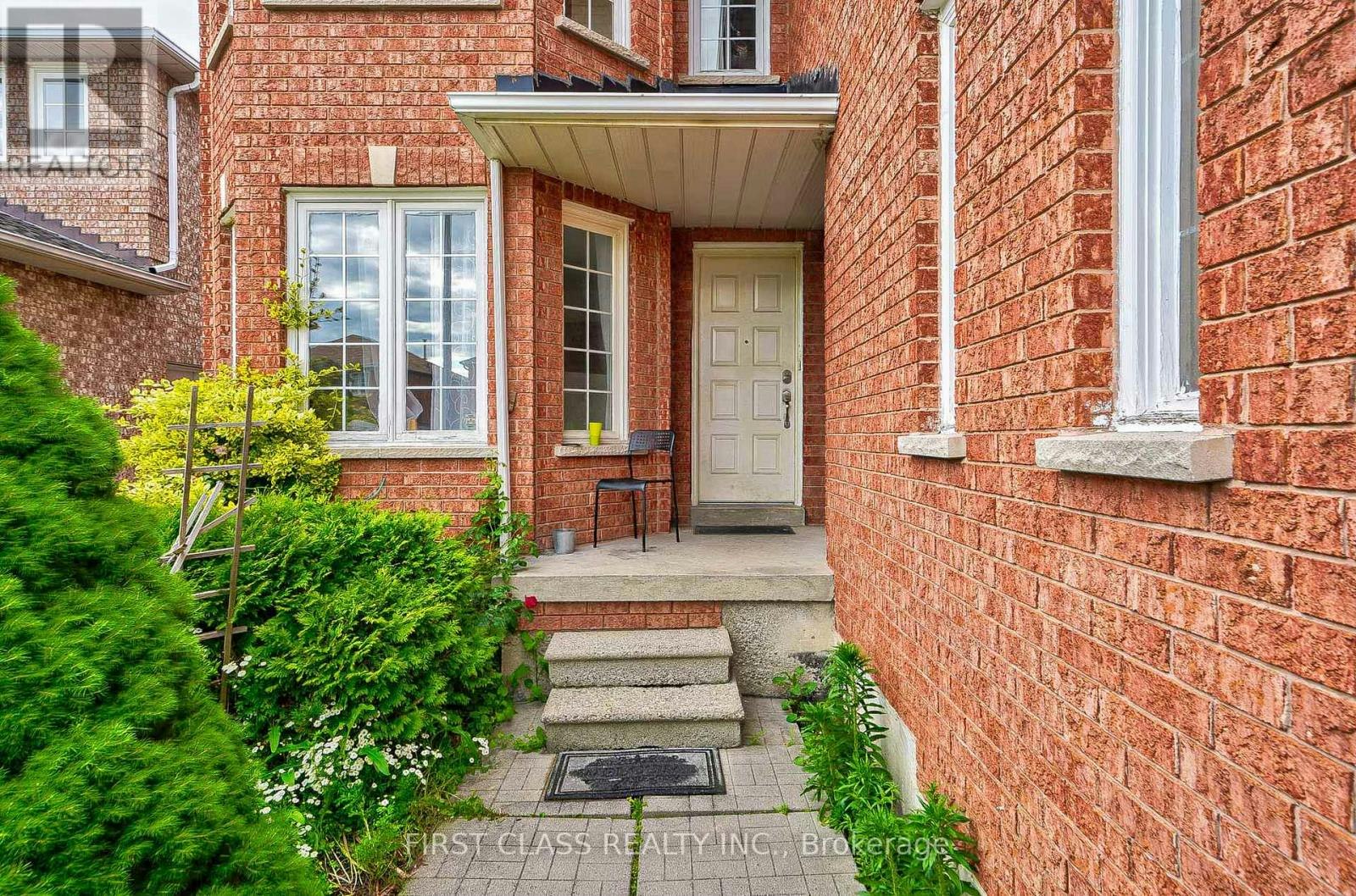 3309 Loyalist Drive, Mississauga, ON, L5L 5T7 - 3
