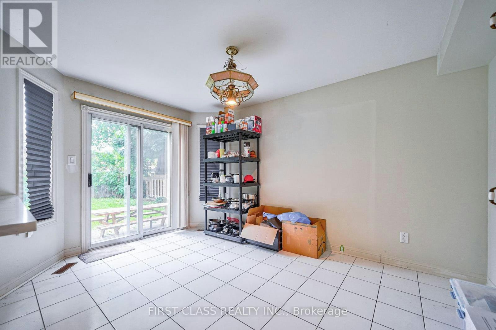 3309 Loyalist Drive, Mississauga, ON, L5L 5T7 - 18