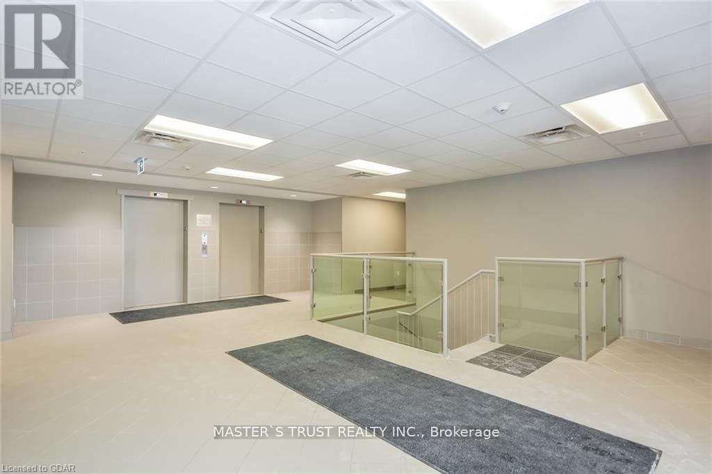 606-7 Kay Crescent, Guelph, ON, N1L 0P9 - 18
