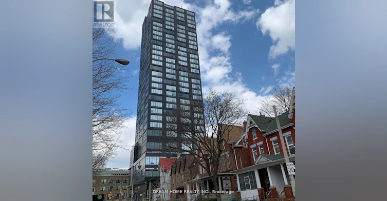 3003-203 College Street, Toronto, ON, M5T 1P9