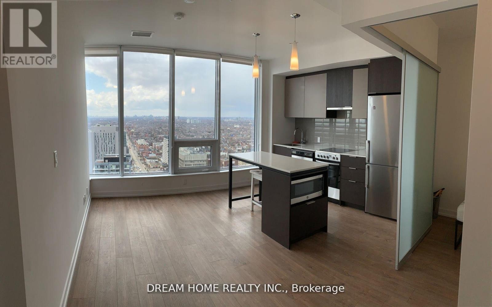 3003-203 College Street, Toronto, ON, M5T 1P9 - 3