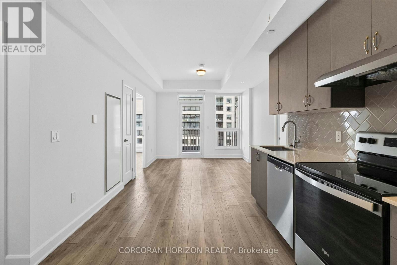 727-3240 William Coltson Avenue, Oakville, ON, L6H 8C8 - 5