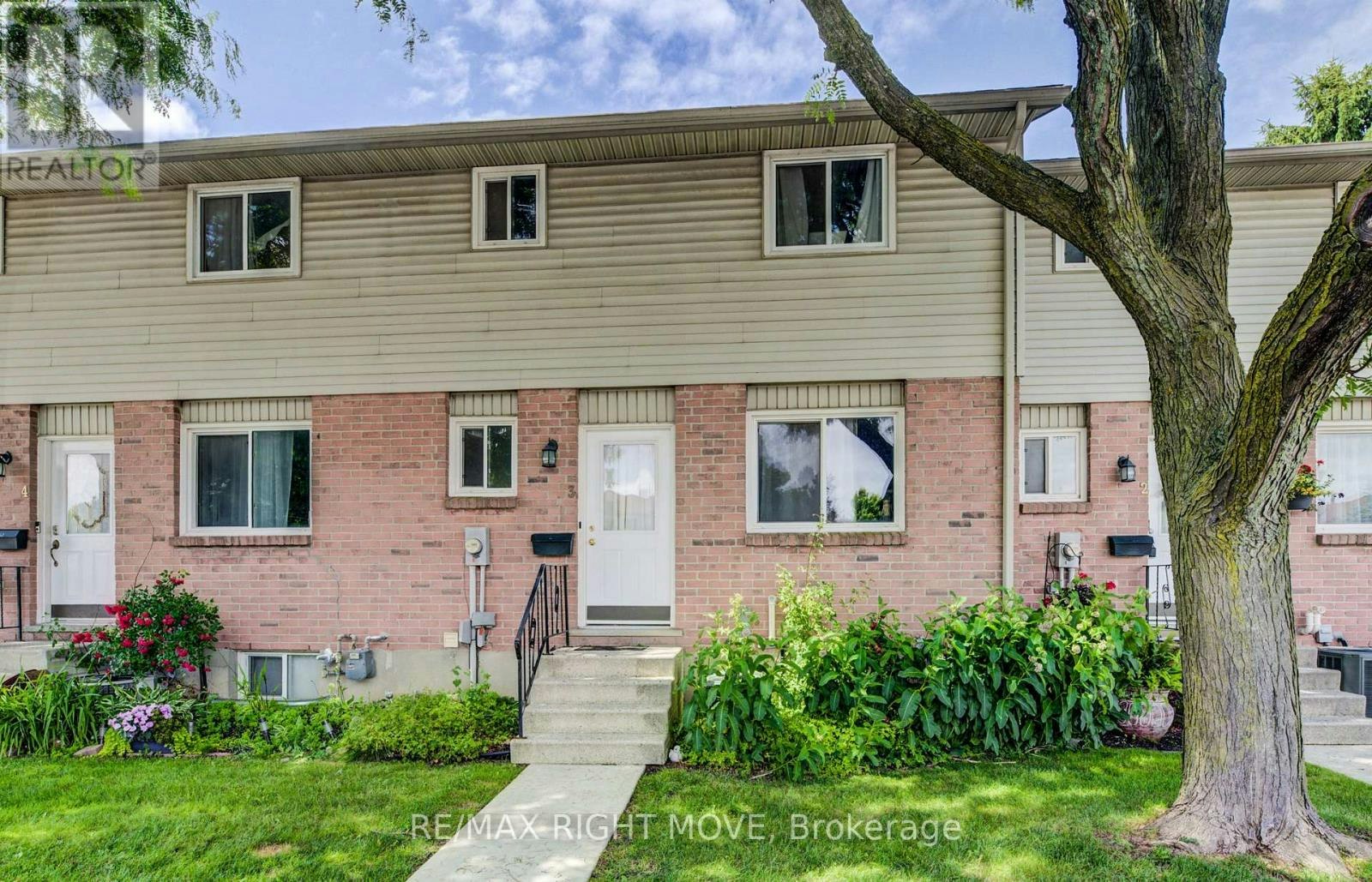 3-486 Springbank Avenue N, Woodstock, ON, N4T 1K8