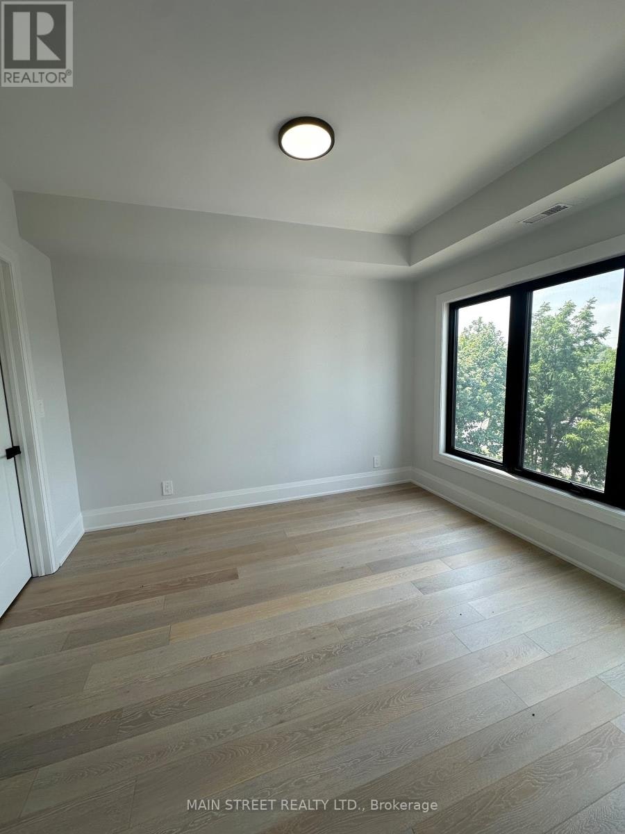 11-59 Charles Street, Newmarket, ON, L3Y 3V7 - 10