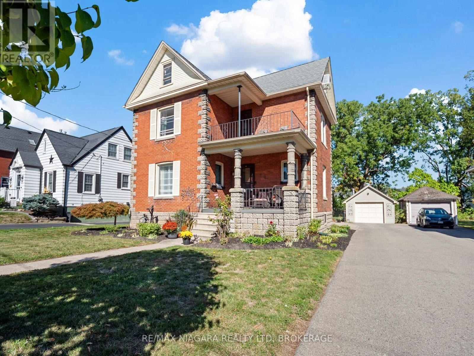 18 Emerick Avenue, Fort Erie, ON, L2A 2W3