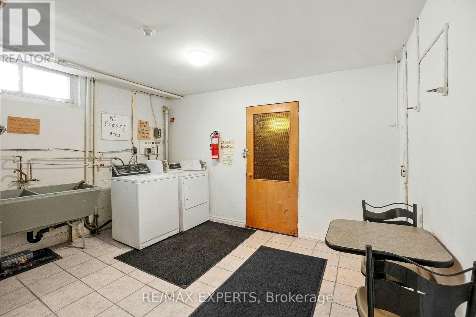 101 3261a Lakeshore Boulevard W, Toronto, ON, L4L 9A6 - 48