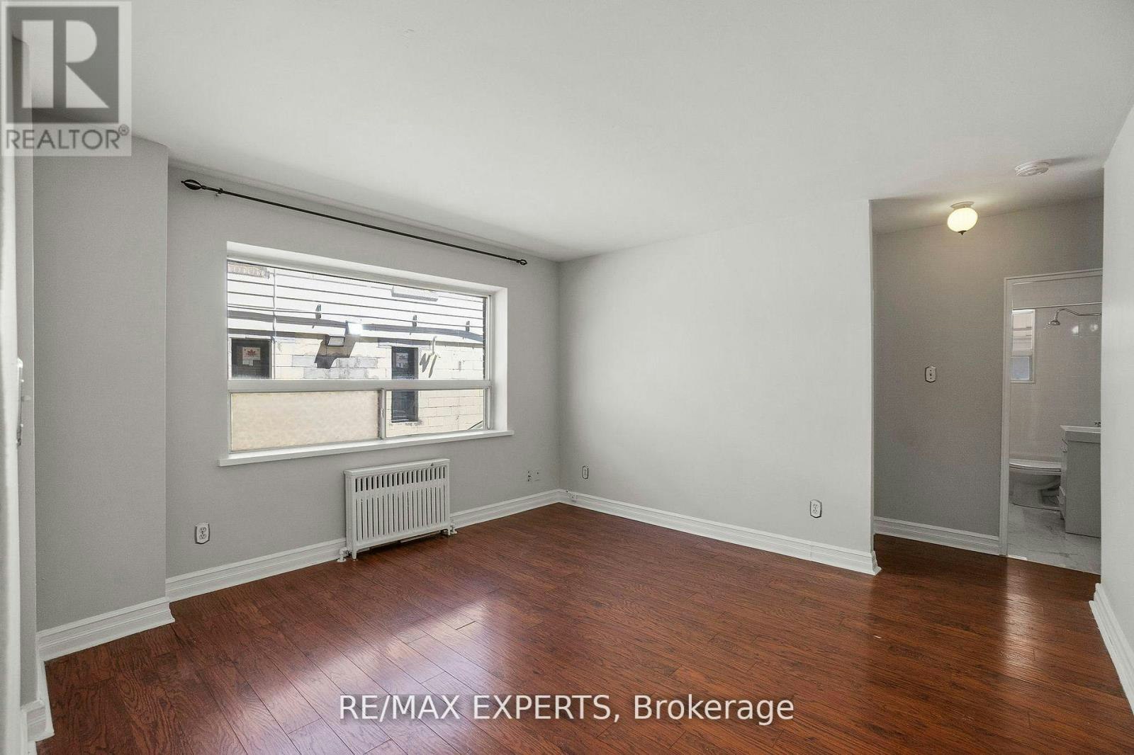 101 3261a Lakeshore Boulevard W, Toronto, ON, L4L 9A6 - 10