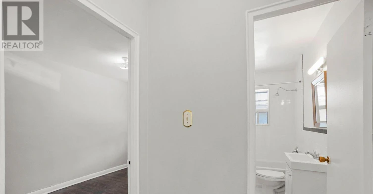 101 3261a Lakeshore Boulevard W, Toronto, ON, L4L 9A6 - 12