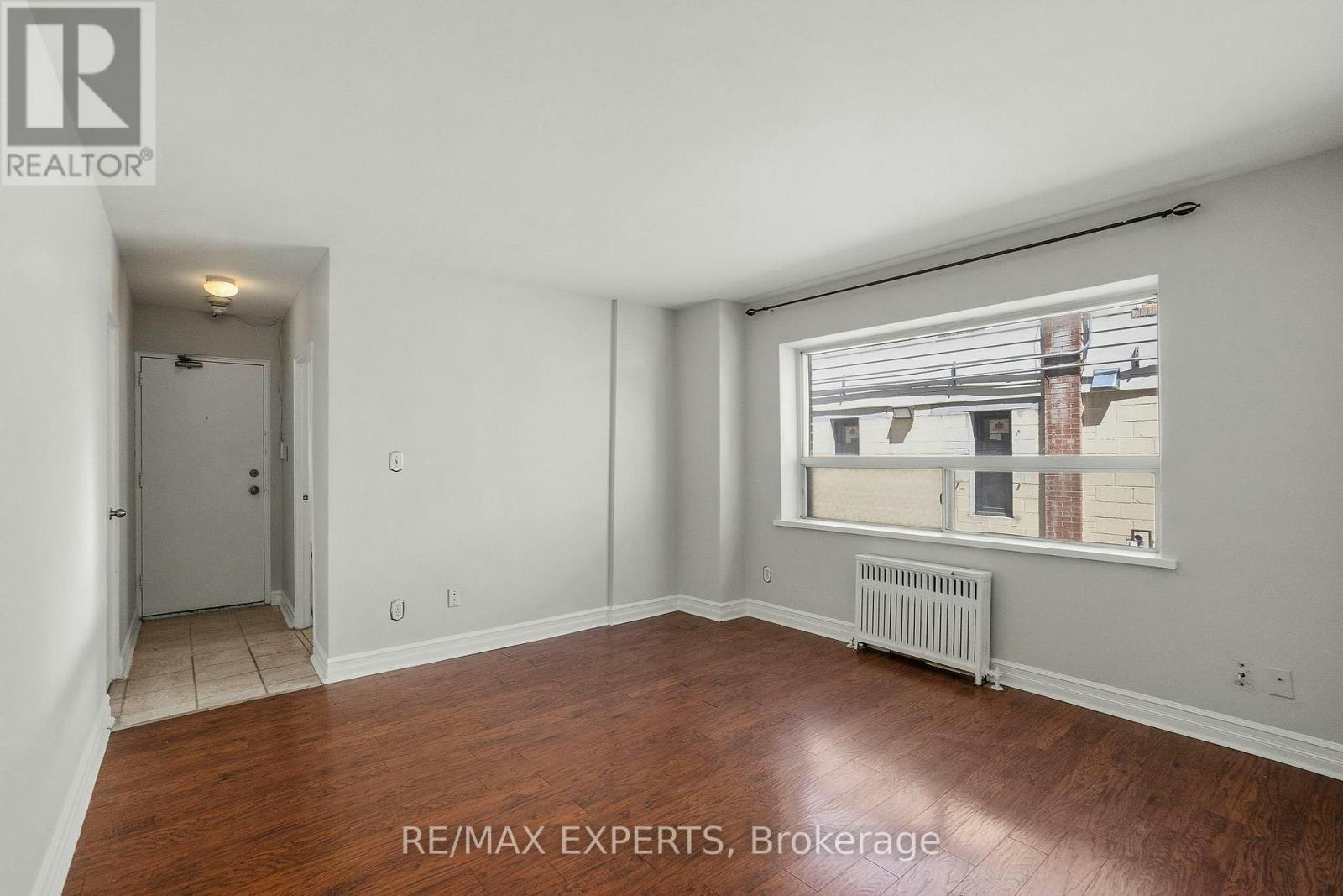 101 3261a Lakeshore Boulevard W, Toronto, ON, L4L 9A6 - 41