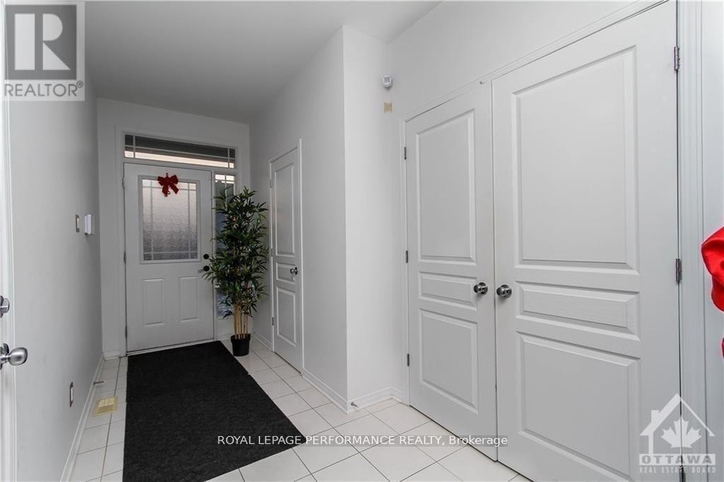 829 Percifor Way, Ottawa, ON, K1W 0C4 - 2