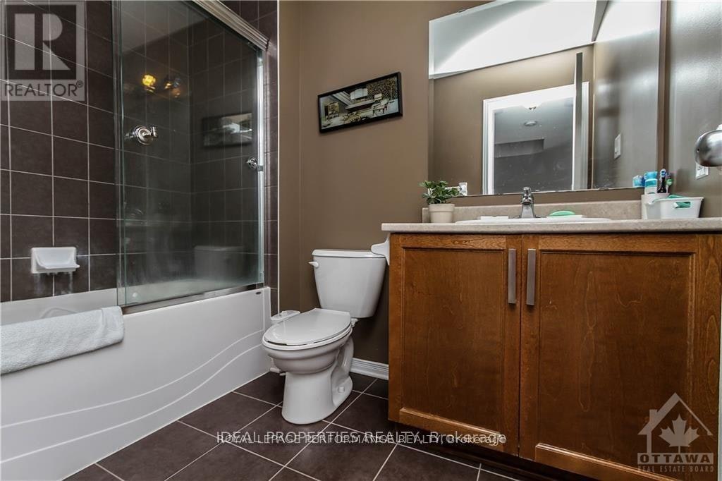 829 Percifor Way, Ottawa, ON, K1W 0C4 - 16