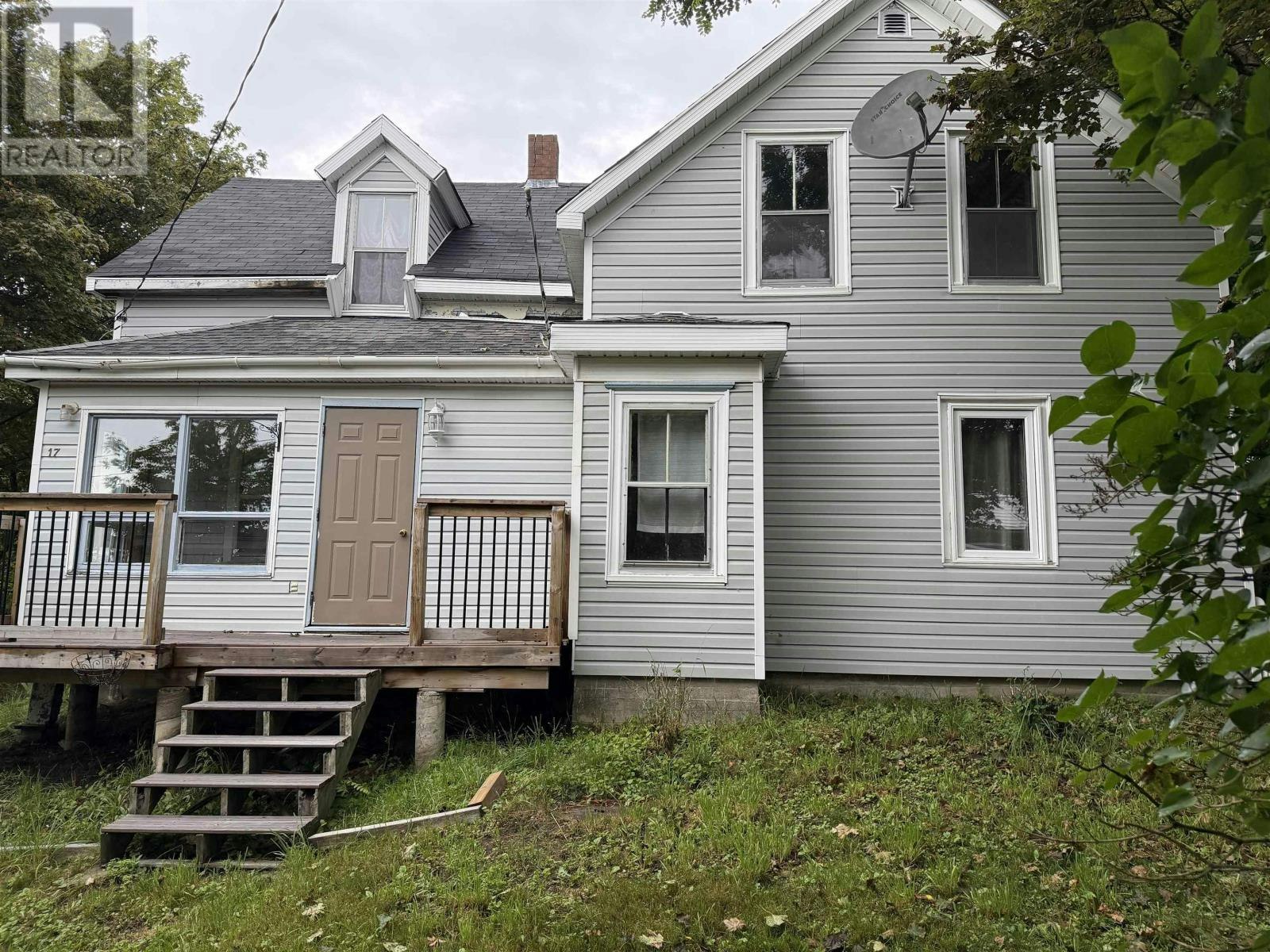 17 Mechanic Street, Trenton, NS, B0K 1X2